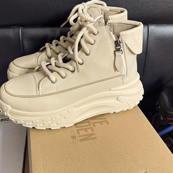 Khaki ankle boots/every day wear - Picture 4 of 5